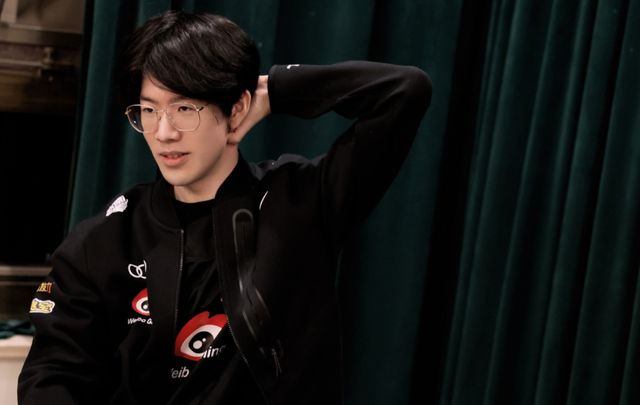 后台服务器 后台服务器